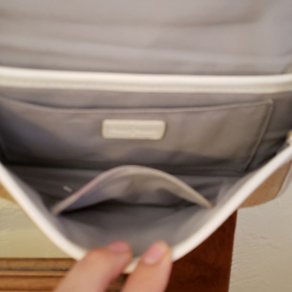 Cole Haan Summer Straw Crossbody w Cream Trim - Picture 3 of 7